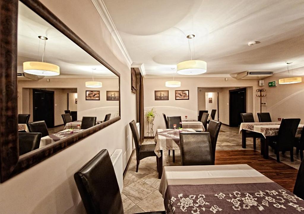 Hotel Adriana