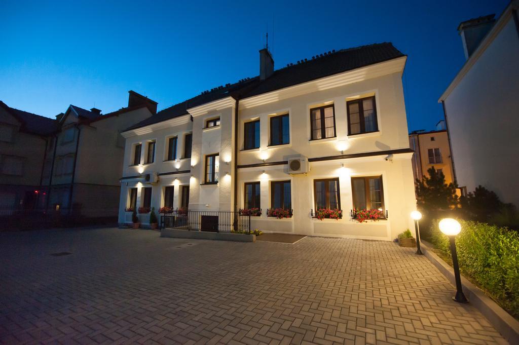 Hotel Adriana