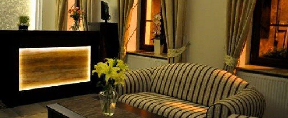 Hotel Adriana